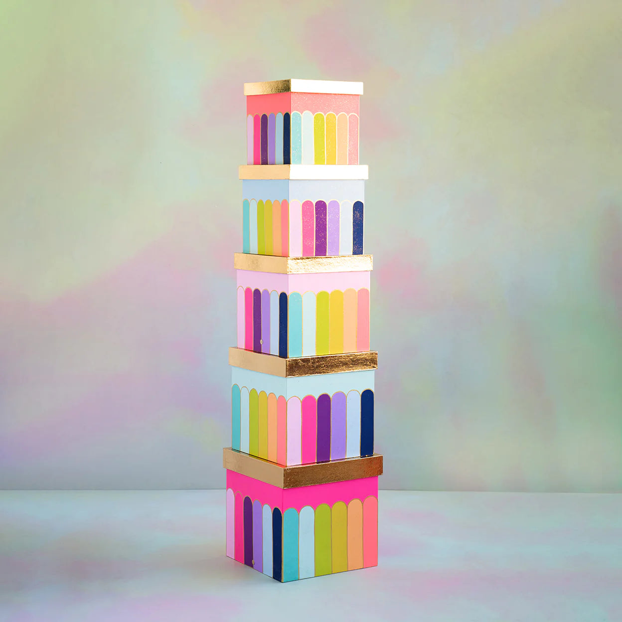 Rainbow Scallops Nesting Box