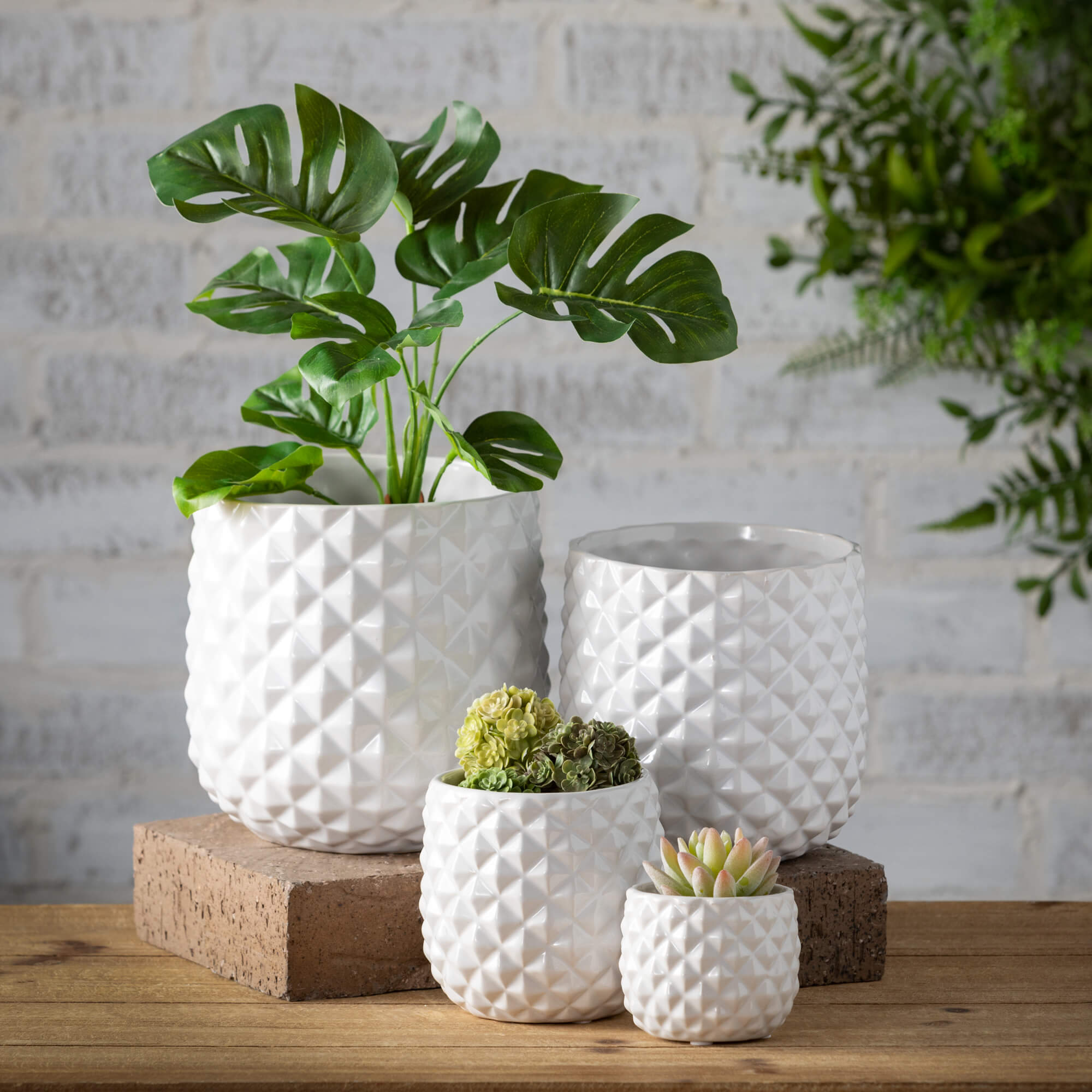 Faceted Glazed Ivory Planter | 4 Sizes
