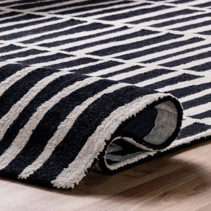 Hand Tufted Lemuel Area Rug: Black / Rectangle / 9' 6" x 13' 6"