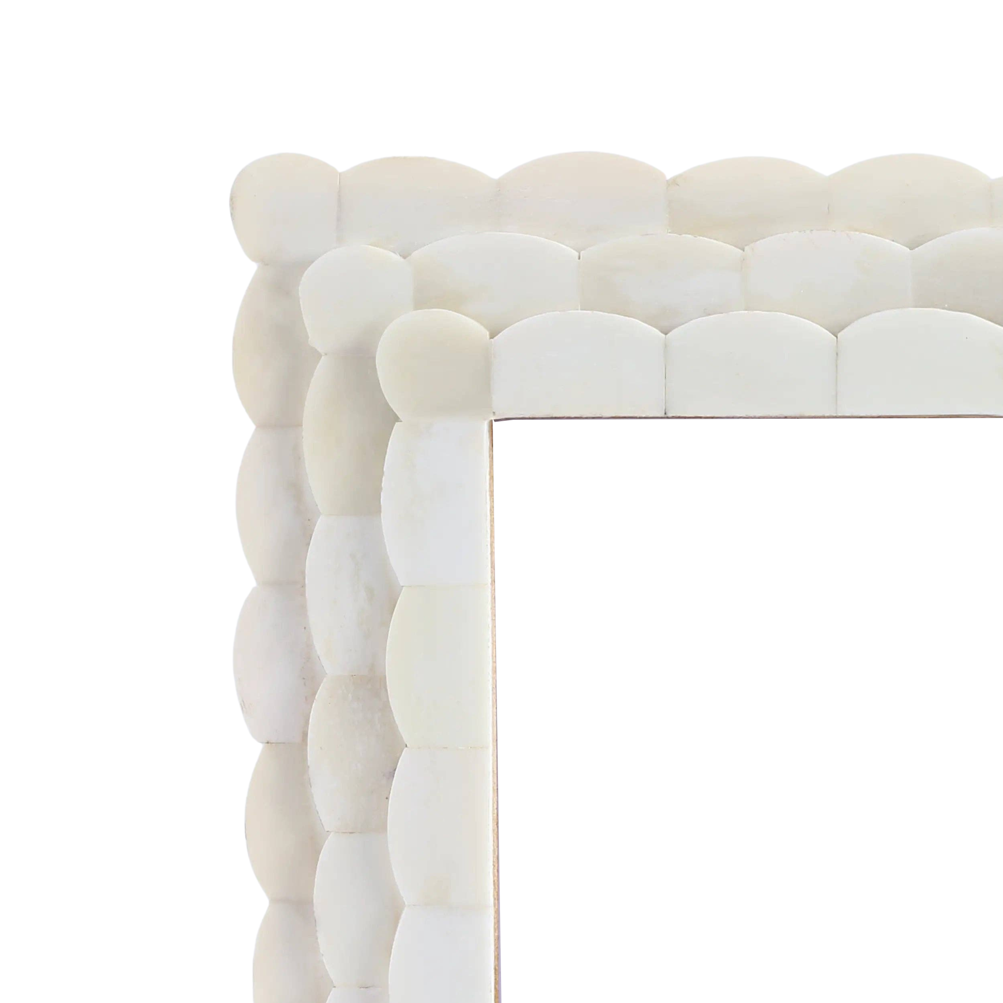 Scalloped Bone Picture Frame | 4 x 6