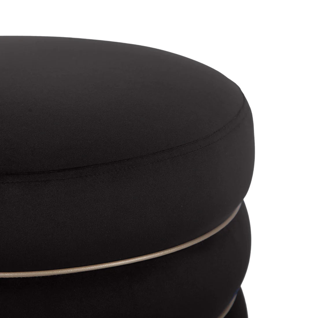 Lakka Velvet Ottoman | Black