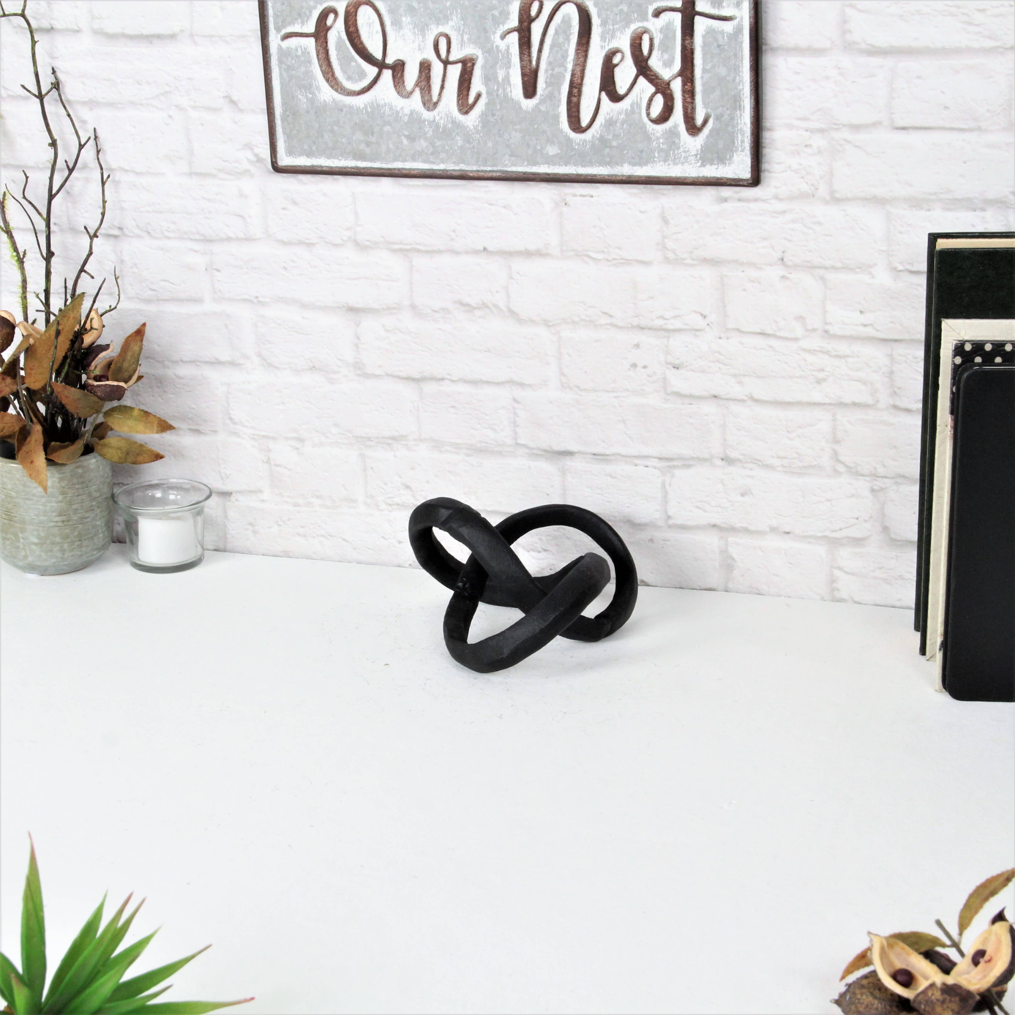 Kompo Modern Abstract Infinite Knot Décor | Black