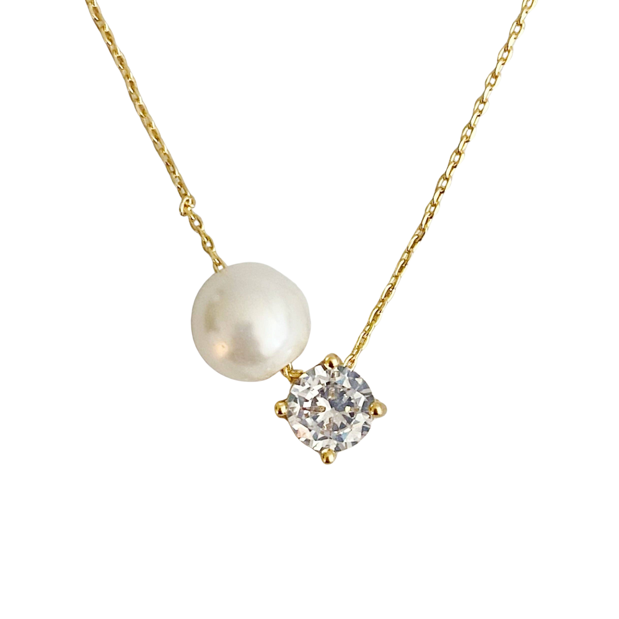 Single Pearl And Diamond Necklace