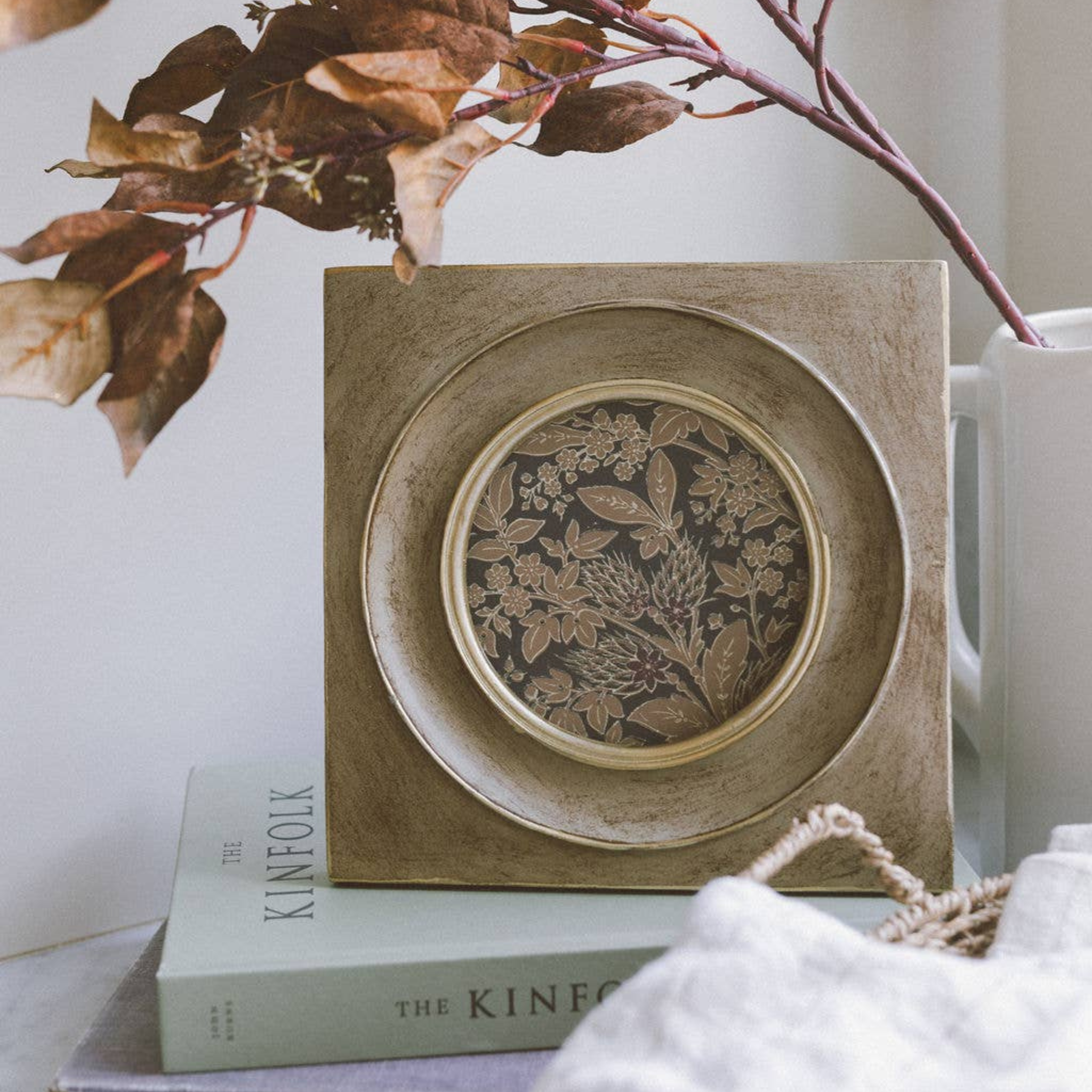 Medium Square Circle Photo Frame
