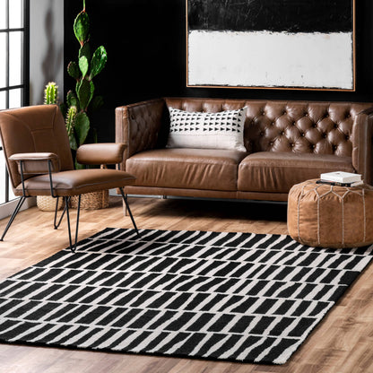 Hand Tufted Lemuel Area Rug: Black / Rectangle / 9' 6" x 13' 6"